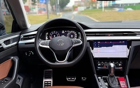 Volkswagen Passat CC, 2022 год, 2 400 000 рублей, 10 фотография