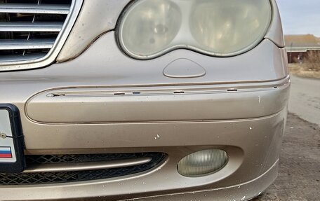 Mercedes-Benz C-Класс, 2004 год, 550 000 рублей, 11 фотография