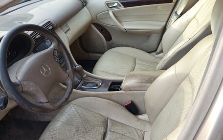 Mercedes-Benz C-Класс, 2004 год, 550 000 рублей, 12 фотография