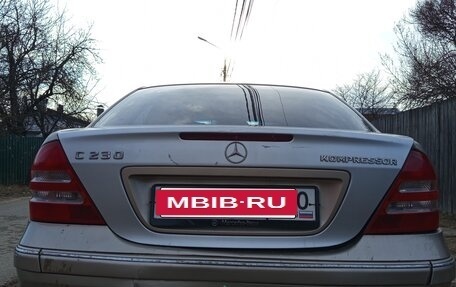 Mercedes-Benz C-Класс, 2004 год, 550 000 рублей, 19 фотография