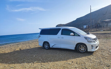 Toyota Vellfire I, 2014 год, 2 200 000 рублей, 2 фотография