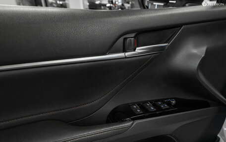 Toyota Camry, 2018 год, 2 870 000 рублей, 20 фотография