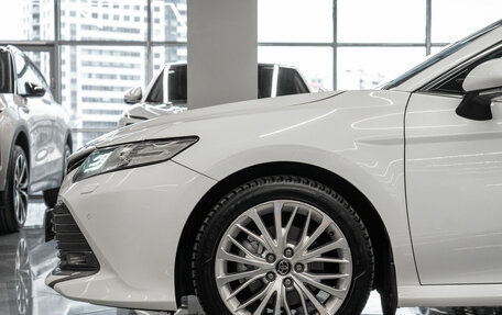 Toyota Camry, 2018 год, 2 870 000 рублей, 22 фотография