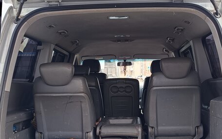 Hyundai Grand Starex Grand Starex I рестайлинг 2, 2009 год, 980 000 рублей, 9 фотография