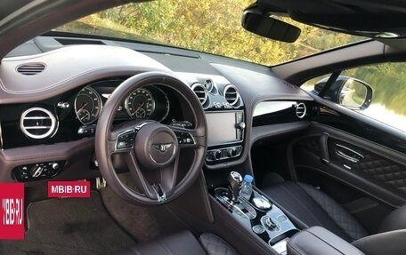 Bentley Bentayga I, 2016 год, 10 896 000 рублей, 8 фотография