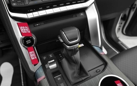 Toyota Land Cruiser, 2024 год, 12 990 000 рублей, 11 фотография