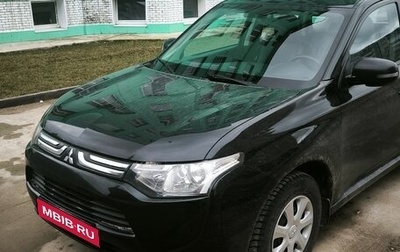 Mitsubishi Outlander III рестайлинг 3, 2013 год, 1 300 000 рублей, 1 фотография