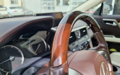 Lexus RX IV рестайлинг, 2015 год, 3 900 000 рублей, 3 фотография