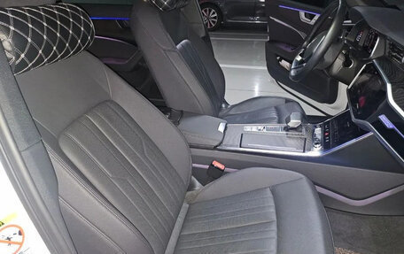 Audi A6, 2023 год, 4 500 000 рублей, 14 фотография
