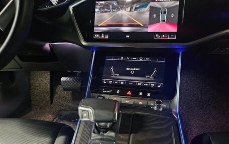 Audi A6, 2023 год, 4 500 000 рублей, 15 фотография