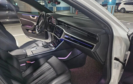 Audi A6, 2023 год, 4 500 000 рублей, 8 фотография