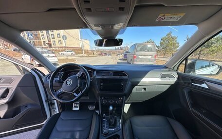 Volkswagen Tiguan II, 2020 год, 2 600 000 рублей, 8 фотография