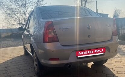 Renault Logan I, 2012 год, 650 000 рублей, 6 фотография