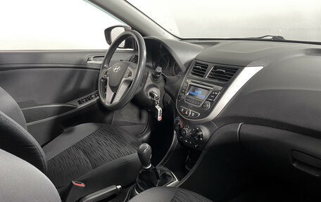 Hyundai Solaris II рестайлинг, 2014 год, 894 000 рублей, 10 фотография
