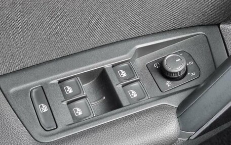 Volkswagen Tiguan II, 2021 год, 3 500 000 рублей, 19 фотография