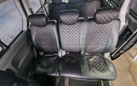 Hyundai H-1 II рестайлинг, 2017 год, 2 300 000 рублей, 10 фотография