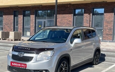 Chevrolet Orlando I, 2011 год, 900 000 рублей, 1 фотография