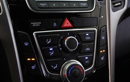 Hyundai i30 II рестайлинг, 2014 год, 1 259 000 рублей, 14 фотография