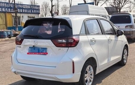Honda Fit, 2022 год, 1 210 000 рублей, 3 фотография