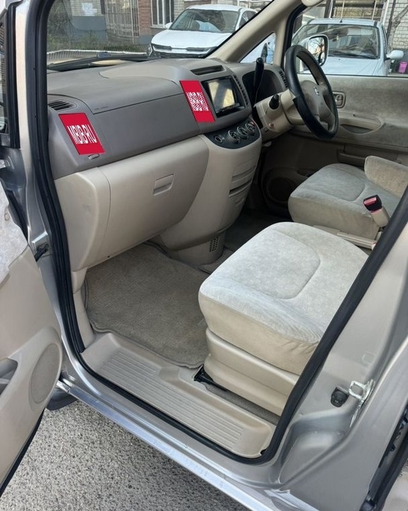 Nissan Serena, 2003 год, 720 000 рублей, 22 фотография