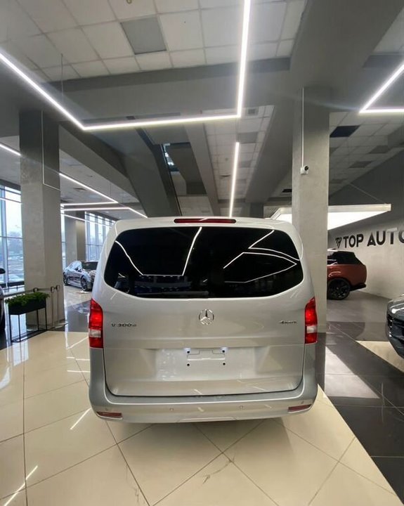 Mercedes-Benz V-Класс, 2021 год, 9 100 000 рублей, 6 фотография