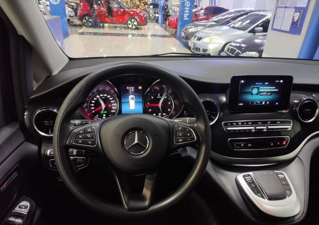 Mercedes-Benz V-Класс, 2021 год, 9 100 000 рублей, 17 фотография