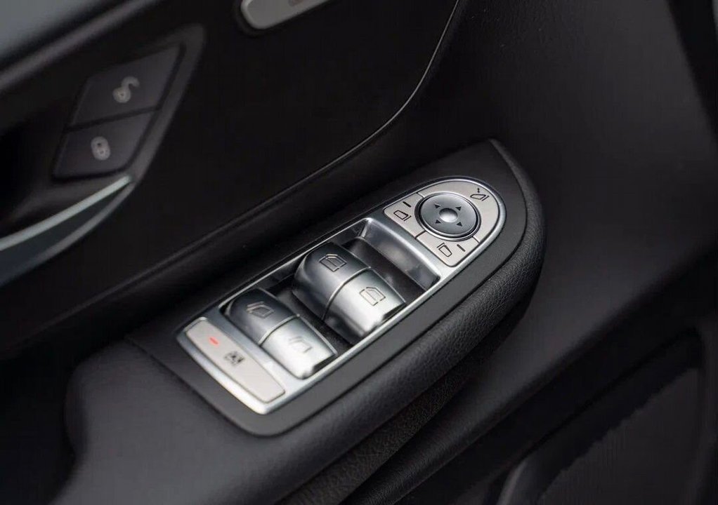 Mercedes-Benz V-Класс, 2021 год, 9 100 000 рублей, 22 фотография