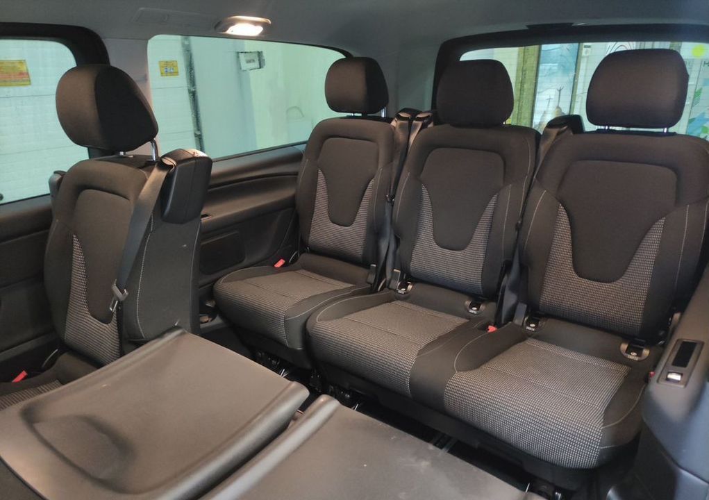 Mercedes-Benz V-Класс, 2021 год, 9 100 000 рублей, 33 фотография
