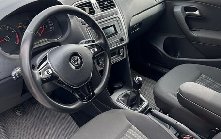 Volkswagen Polo VI (EU Market), 2019 год, 1 250 000 рублей, 25 фотография