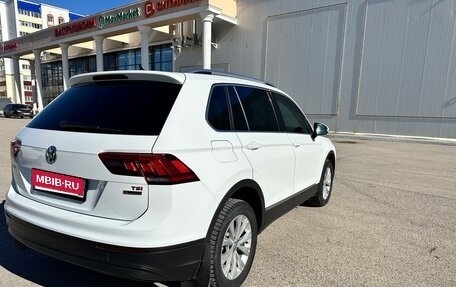 Volkswagen Tiguan II, 2017 год, 2 450 000 рублей, 4 фотография
