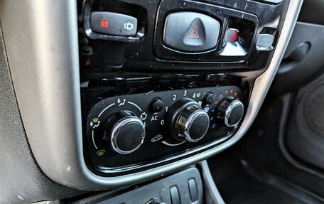 Renault Duster I рестайлинг, 2014 год, 820 000 рублей, 19 фотография