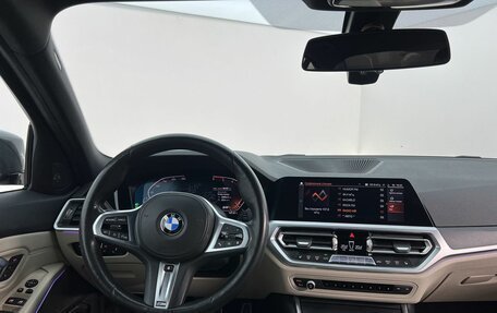 BMW 3 серия, 2019 год, 4 500 000 рублей, 13 фотография