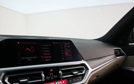 BMW 3 серия, 2019 год, 4 500 000 рублей, 18 фотография
