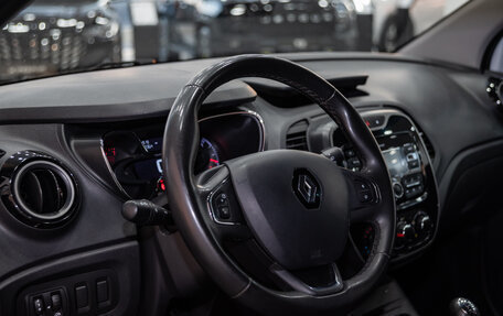 Renault Kaptur I рестайлинг, 2017 год, 1 300 000 рублей, 12 фотография