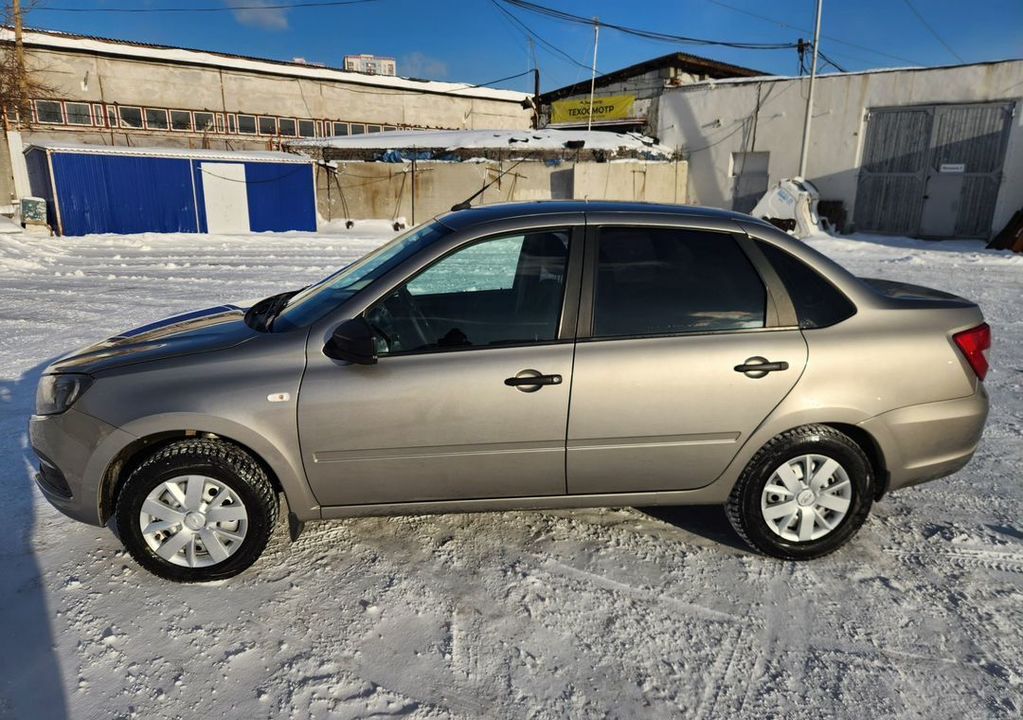 ВАЗ (LADA) Granta, 2021 год, 620 000 рублей, 4 фотография