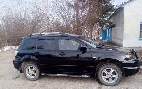 Mitsubishi Outlander III рестайлинг 3, 2004 год, 650 000 рублей, 1 фотография