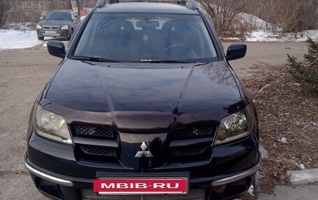 Mitsubishi Outlander III рестайлинг 3, 2004 год, 650 000 рублей, 2 фотография