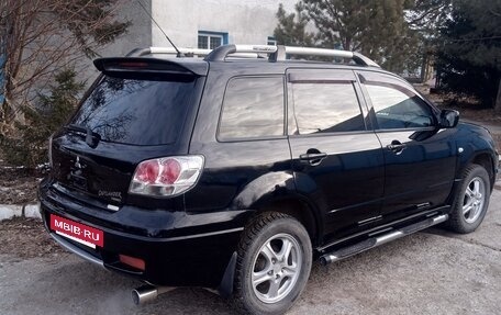 Mitsubishi Outlander III рестайлинг 3, 2004 год, 650 000 рублей, 3 фотография