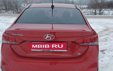 Hyundai Solaris II рестайлинг, 2017 год, 1 150 000 рублей, 1 фотография