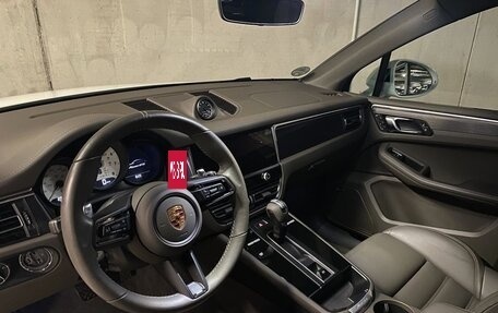 Porsche Macan I рестайлинг, 2022 год, 7 290 000 рублей, 17 фотография