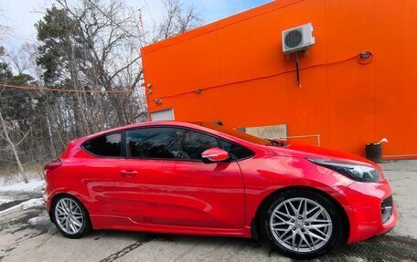 KIA cee'd GT II, 2017 год, 1 750 000 рублей, 2 фотография