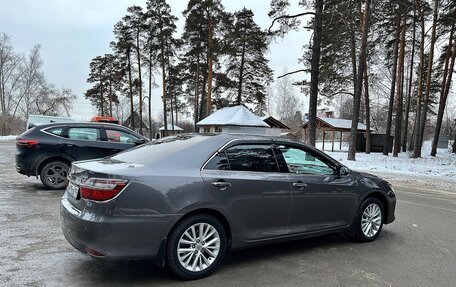 Toyota Camry, 2015 год, 2 100 000 рублей, 3 фотография
