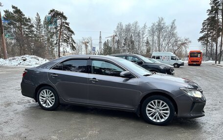 Toyota Camry, 2015 год, 2 100 000 рублей, 2 фотография
