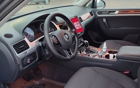 Volkswagen Touareg III, 2011 год, 1 446 000 рублей, 6 фотография