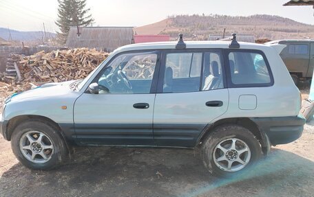 Toyota RAV4, 1995 год, 370 000 рублей, 1 фотография