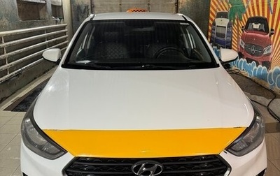 Hyundai Solaris II рестайлинг, 2018 год, 950 000 рублей, 1 фотография