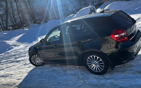 BMW 1 серия, 2011 год, 790 000 рублей, 6 фотография