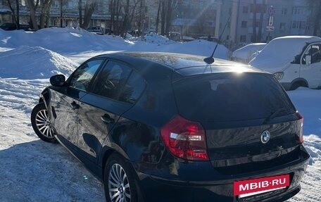 BMW 1 серия, 2011 год, 790 000 рублей, 2 фотография