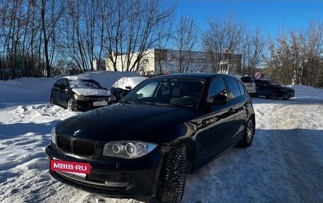 BMW 1 серия, 2011 год, 790 000 рублей, 7 фотография