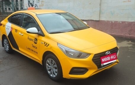 Hyundai Solaris II рестайлинг, 2019 год, 1 025 000 рублей, 2 фотография